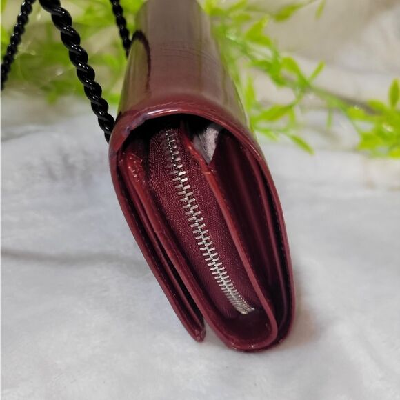 Authentic Cartier Burgundy Patent Leather Happy Birthday Continental Wallet - Picture 4 of 16